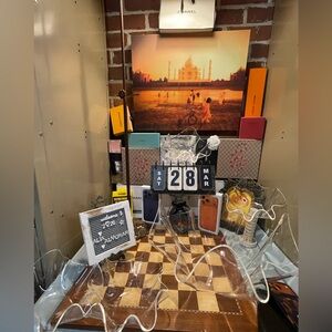 Vintage 1970s Lucite Acrylic Handkerchief Main Serving Bowl WITH 4 bowls